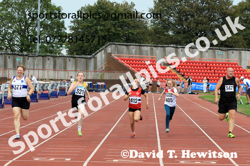 100 metres, Gateshead Tartan Games.  Photo: David T. Hewitson/Sports for All Pics